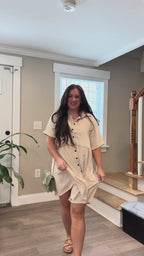 Vyla™ Effortless Button-Down Short Sleeve Shirt Dress With Pockets