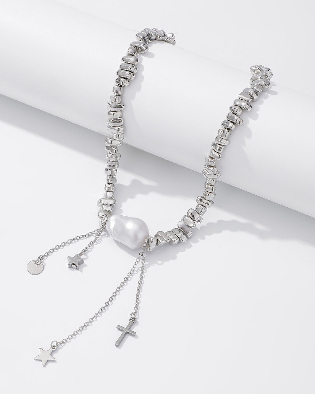 Vyla™ Baroque Irregular Faux Pearl Beaded Choker Necklace