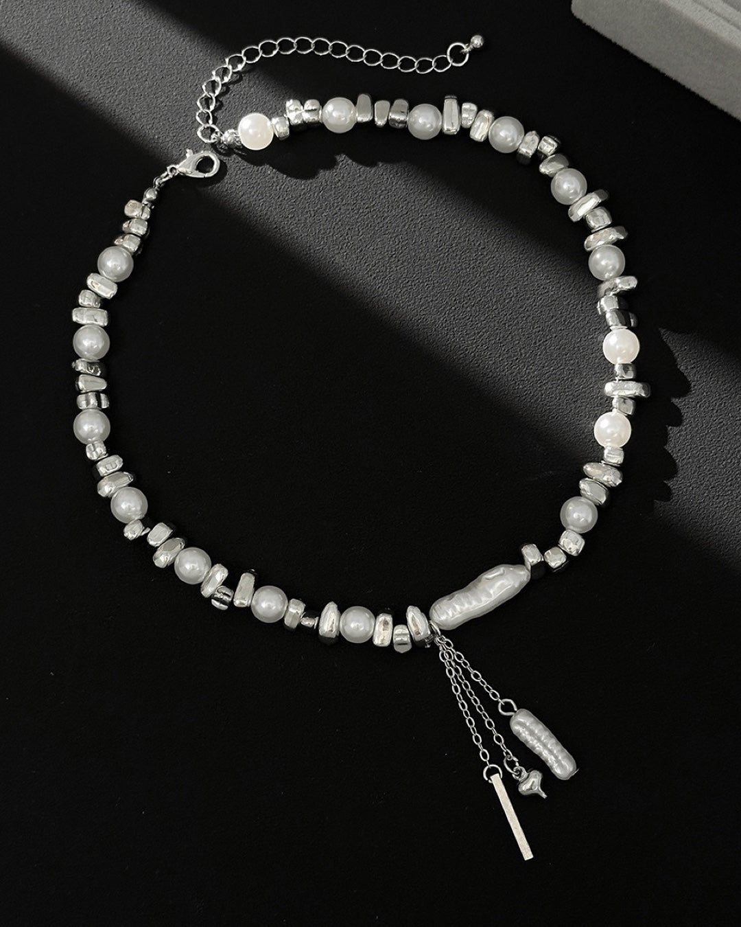 Vyla™ Baroque Irregular Faux Pearl Beaded Choker Necklace