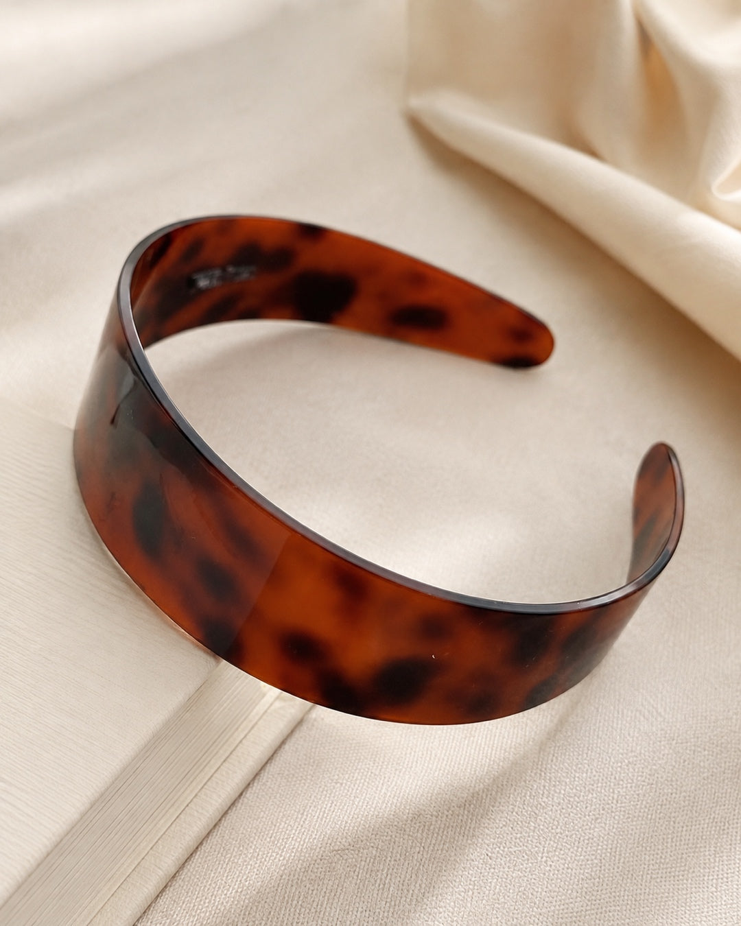 Aloveta™ French Retro Tortoiseshell Wide Acetate Headband