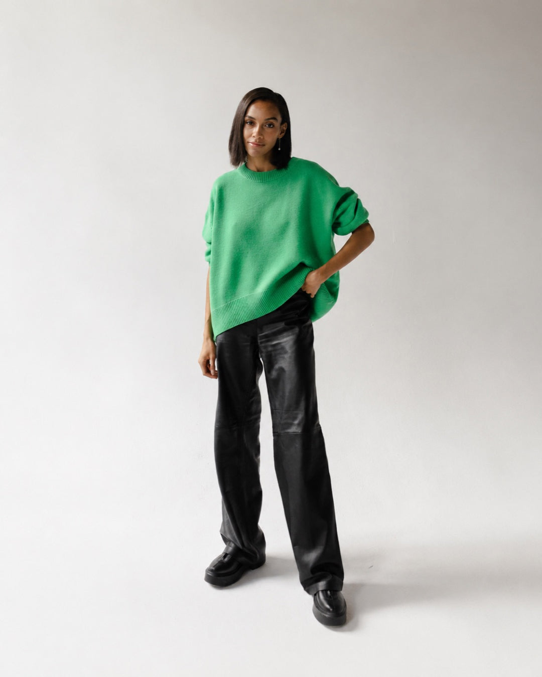 Vyla™ Oversized Crew Neck Knit Pullover Sweater