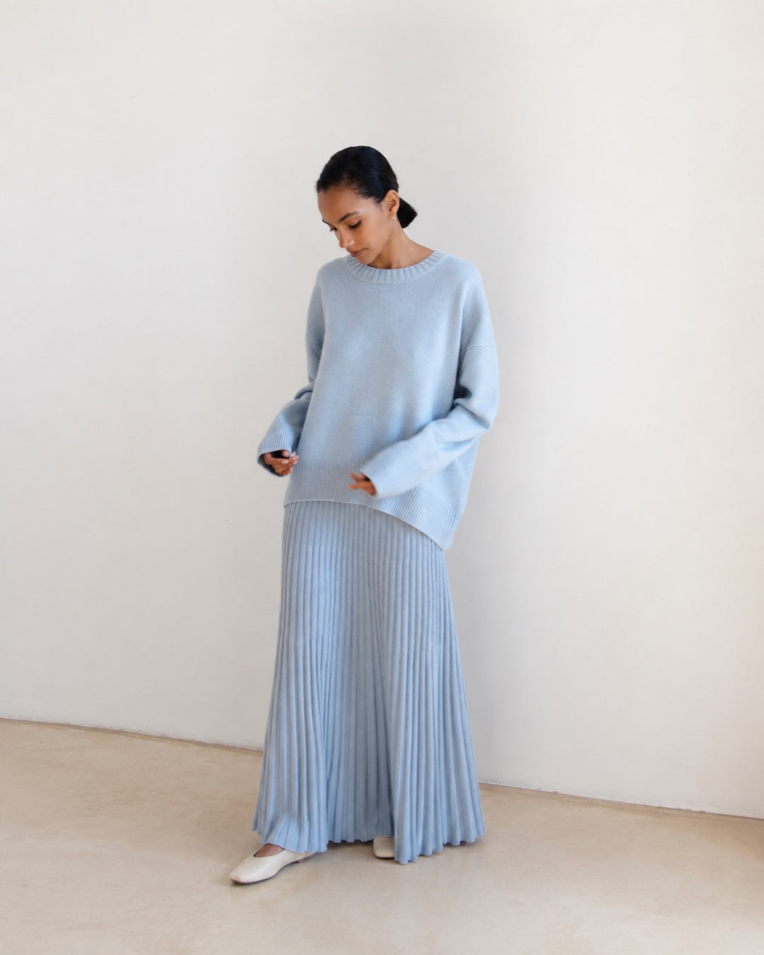 Vyla™ Oversized Crew Neck Knit Pullover Sweater