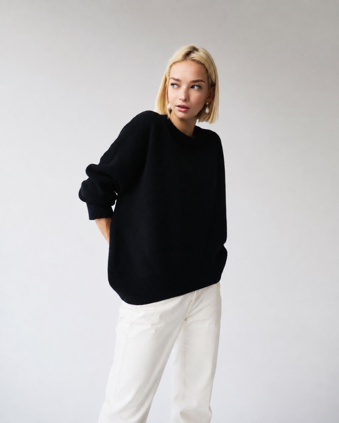 Vyla™ Oversized Crew Neck Knit Pullover Sweater