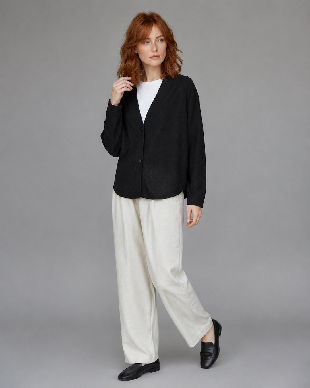 Vyla™ Relaxed Fit V-Neck Button-Up Knit Cardigan