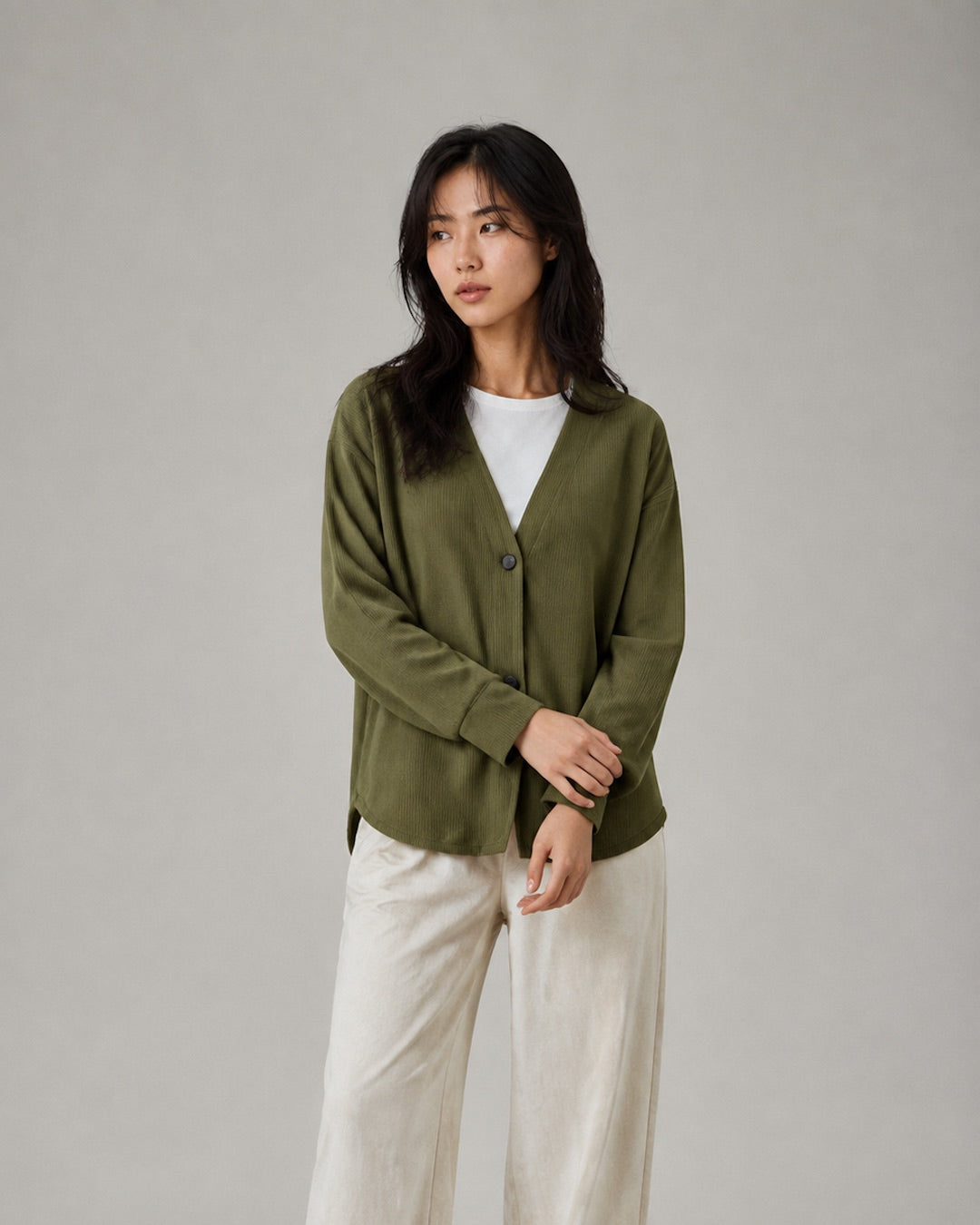 Vyla™ Relaxed Fit V-Neck Button-Up Knit Cardigan