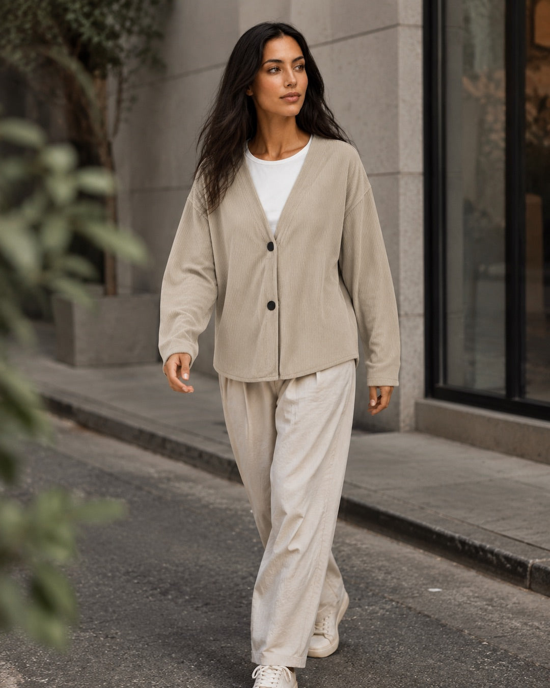 Vyla™ Relaxed Fit V-Neck Button-Up Knit Cardigan