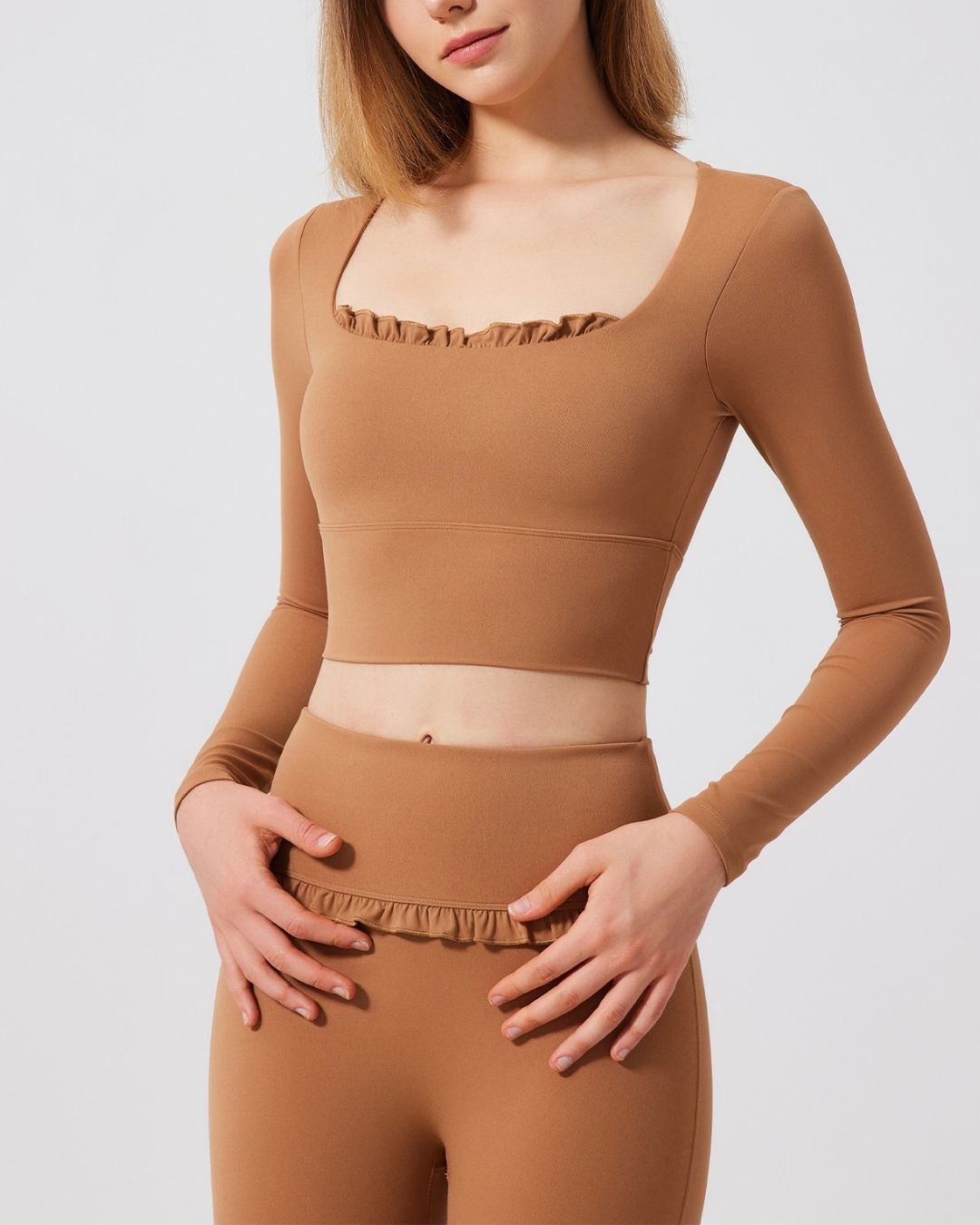 Vyla™ Ballet Ruffled Shaping Sports Top