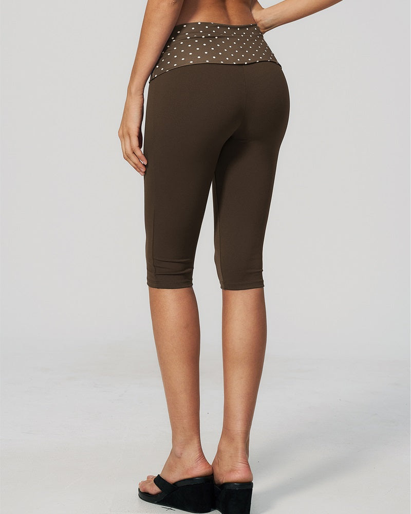 Vyla™ Contrast Polka Dot Foldover Waist Capri Leggings