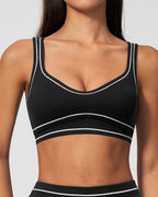 Vyla™ Contrast Trim U-Back Sports Bra