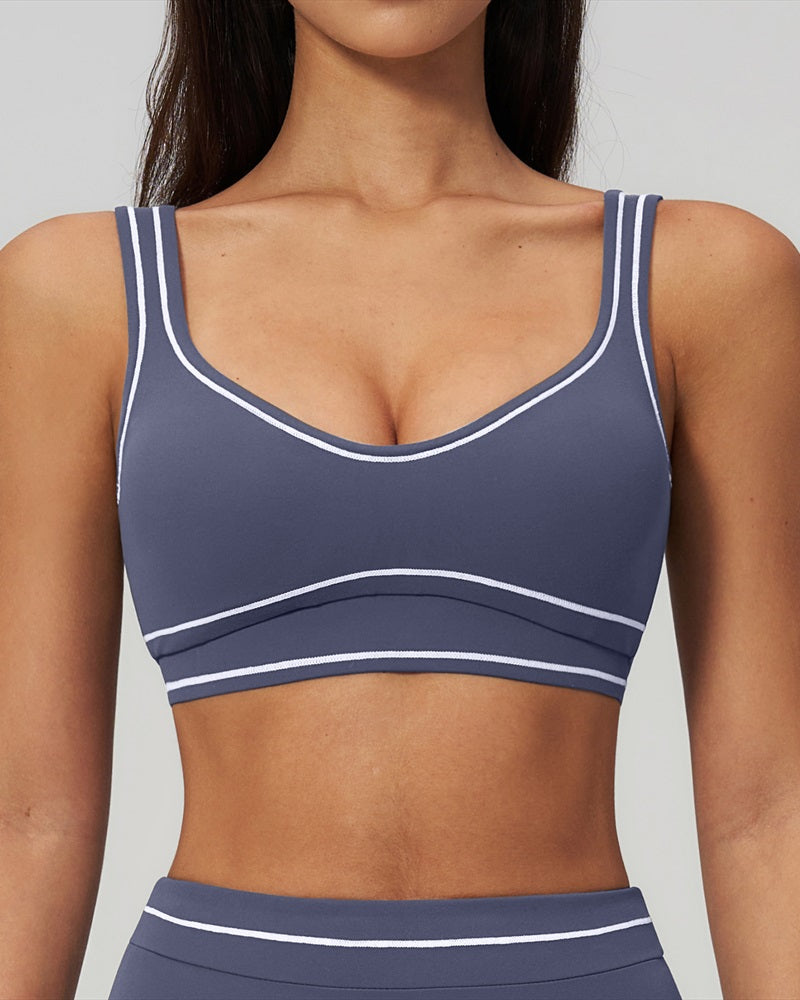 Vyla™ Contrast Trim U-Back Sports Bra