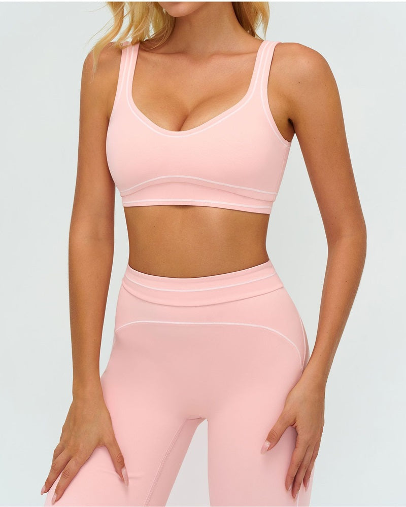 Vyla™ Contrast Trim U-Back Sports Bra