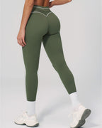 Vyla™ High-Waisted Contrast Trim Yoga Leggings