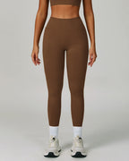 Vyla™ Seamless V-Waist Butt-Lifting Yoga Leggings