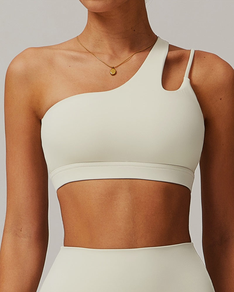 Vyla™ Weightless One-Shoulder Strap Sports Bra