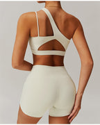 Vyla™ Weightless One-Shoulder Strap Sports Bra