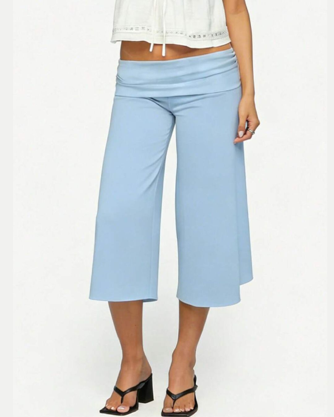 Vyla™ Fold-Over Waist Wide Leg Capris