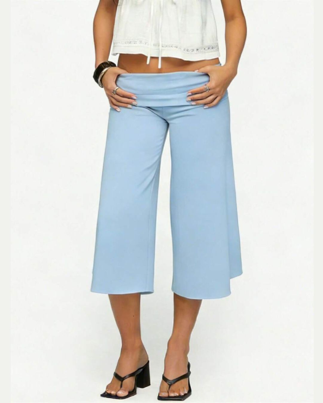 Vyla™ Fold-Over Waist Wide Leg Capris