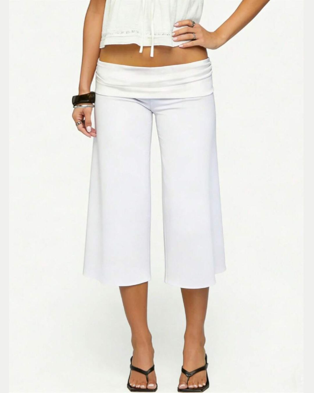 Vyla™ Fold-Over Waist Wide Leg Capris