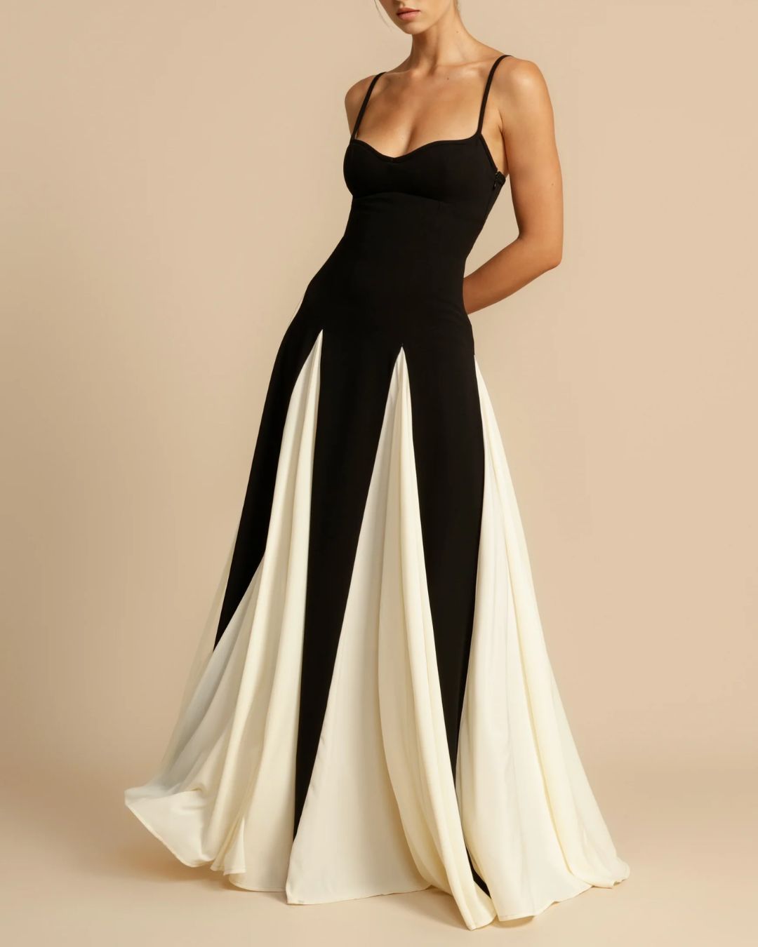 Vyla™ Paloma A-Line Maxi Dress Contrast Panel Flowy Elegant Evening Dress