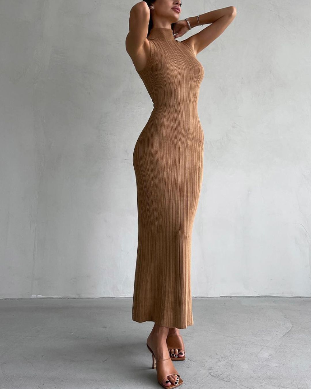 Vyla™ Knit Elegant Evening Dress Women High Waist Slim Sleeveless Bodycon Maxi