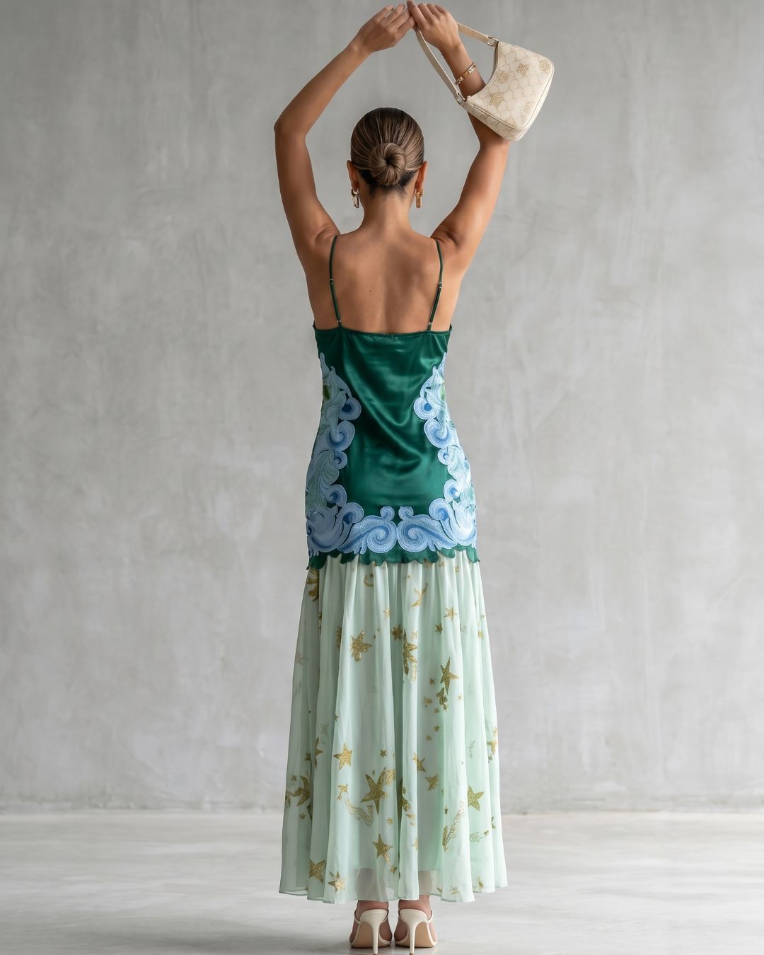 Vyla™ RUNAWAY STAR Floral Maxi Dress