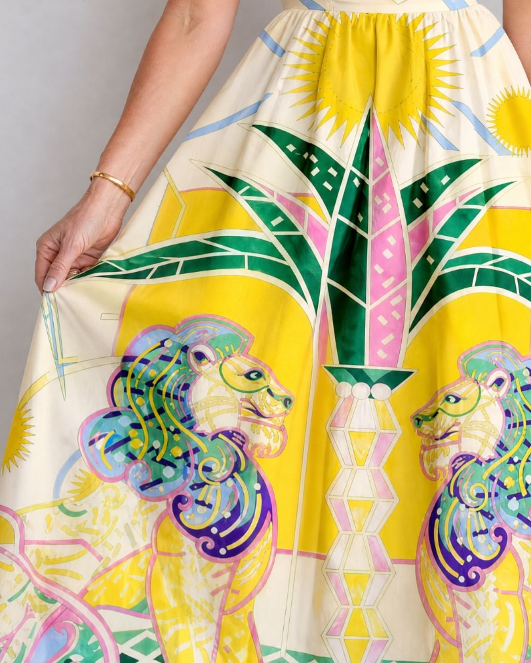 Vyla™ Geometric Lion Print Midi Dress