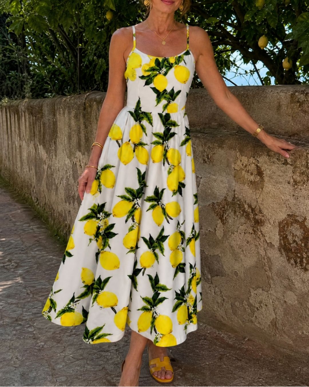 Vyla™ Lemon Print Sleeveless Midi Dress