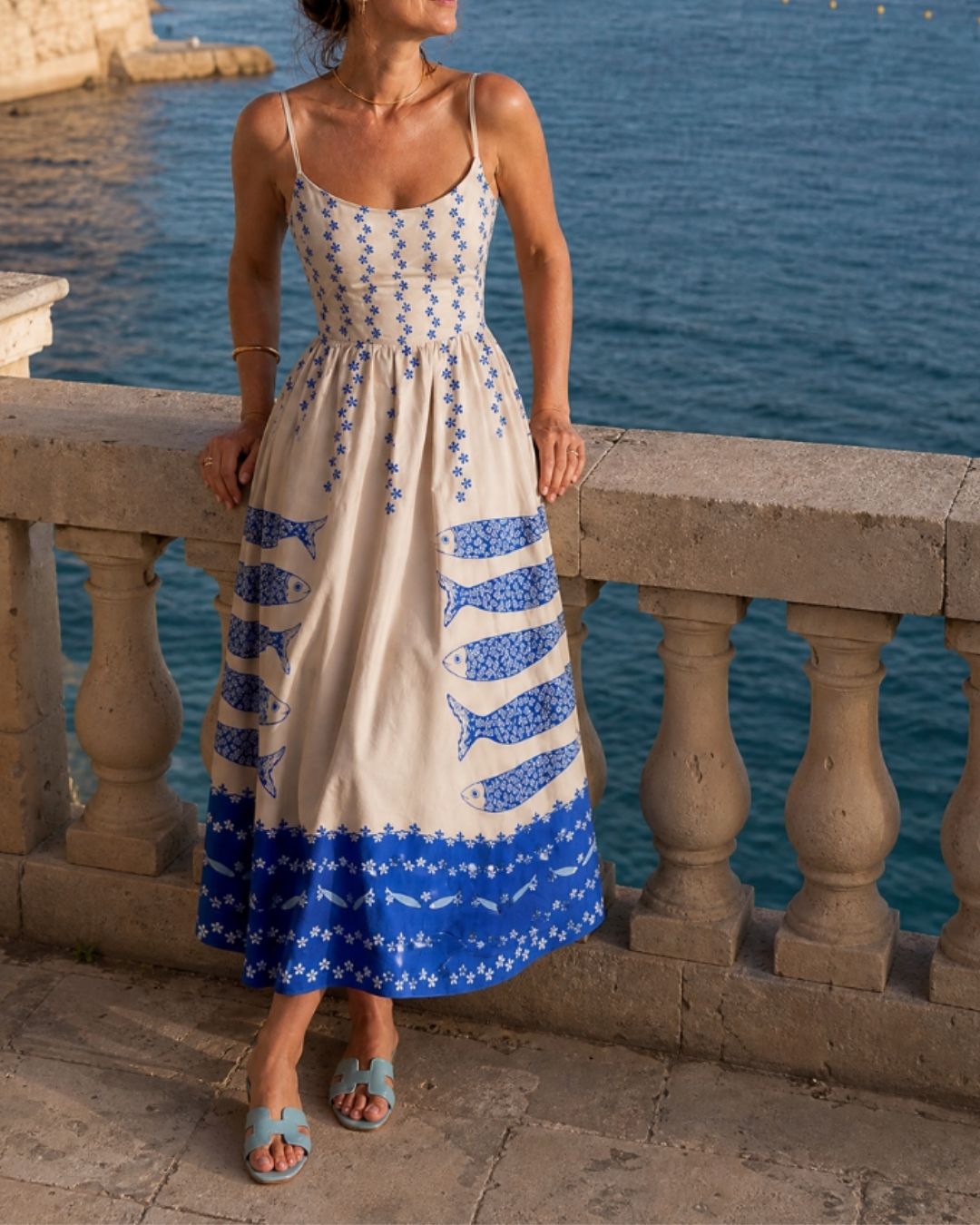 Vyla™ Fish Print Sleeveless Midi Dress