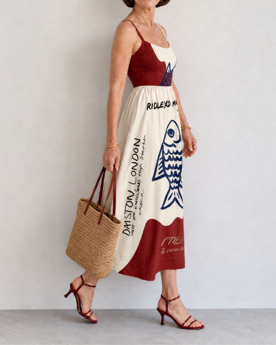 Vyla™ Fish Graphic Sleeveless Midi Dress