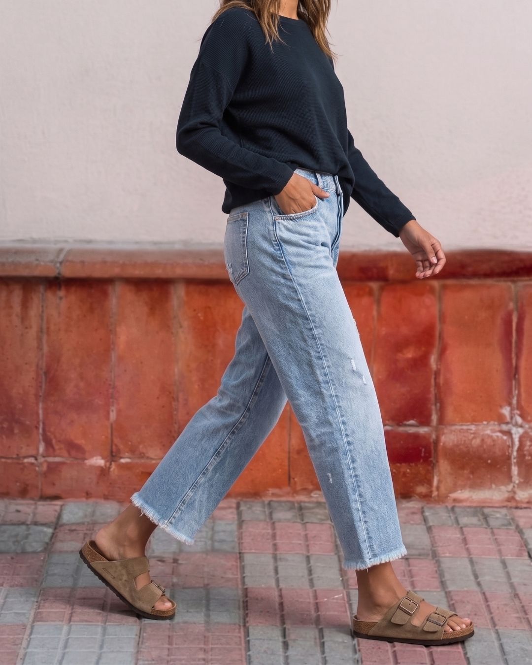 Vyla™ Wash Raw Hem Mid Rise Crop Straight Jeans