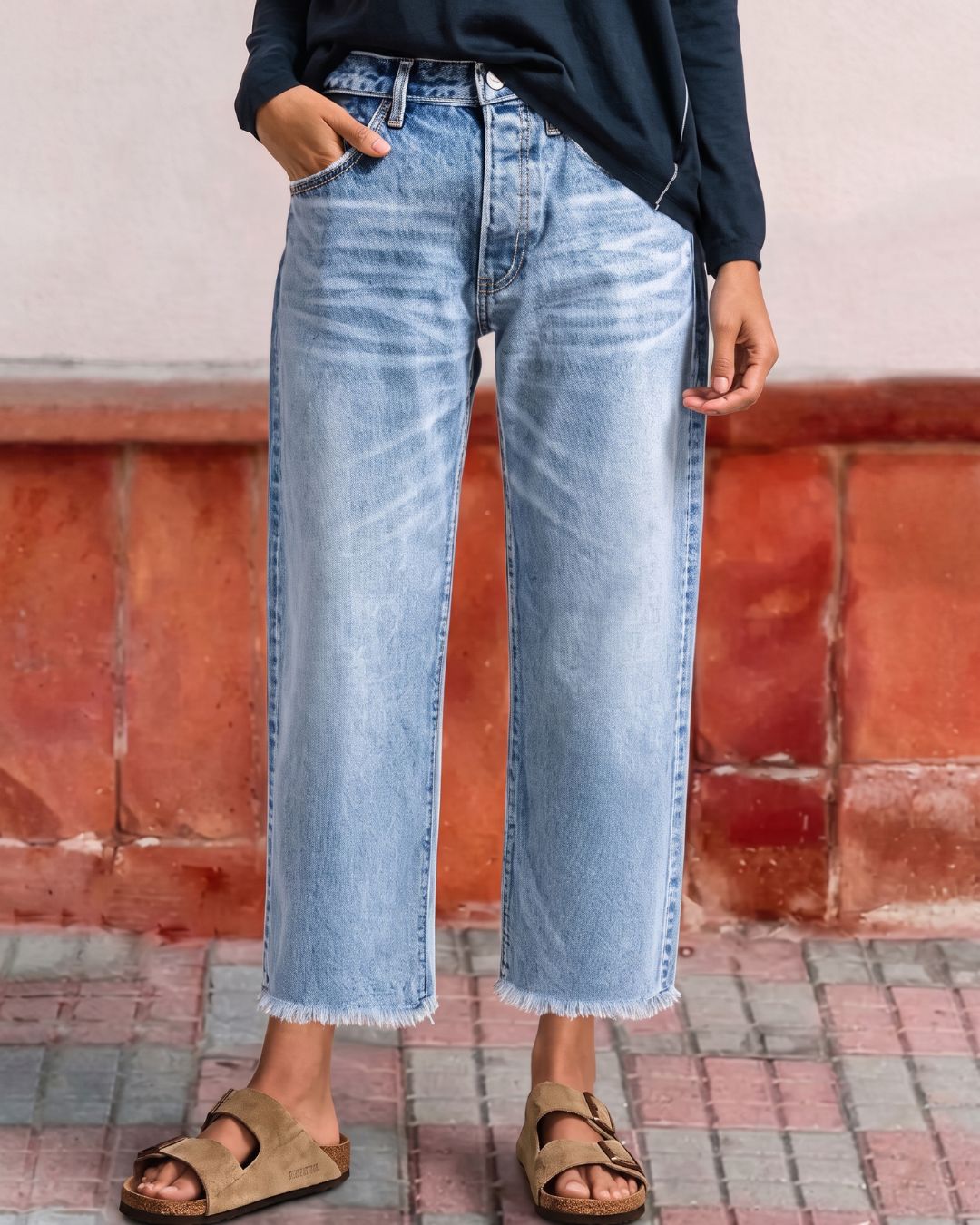 Vyla™ Wash Raw Hem Mid Rise Crop Straight Jeans