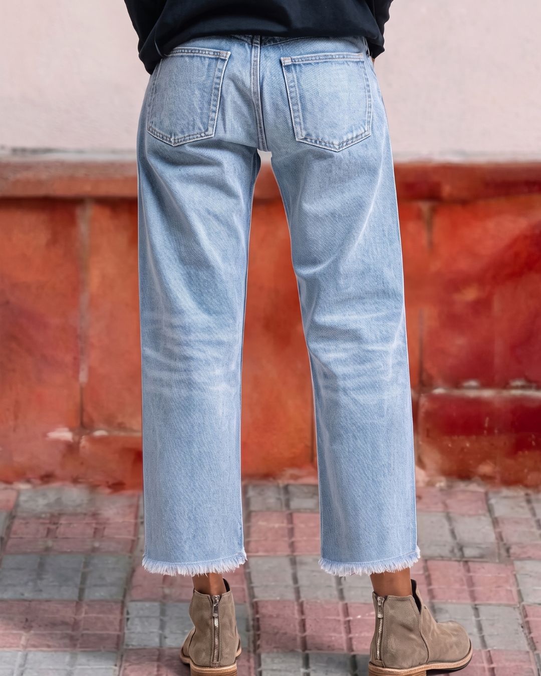 Vyla™ Wash Raw Hem Mid Rise Crop Straight Jeans