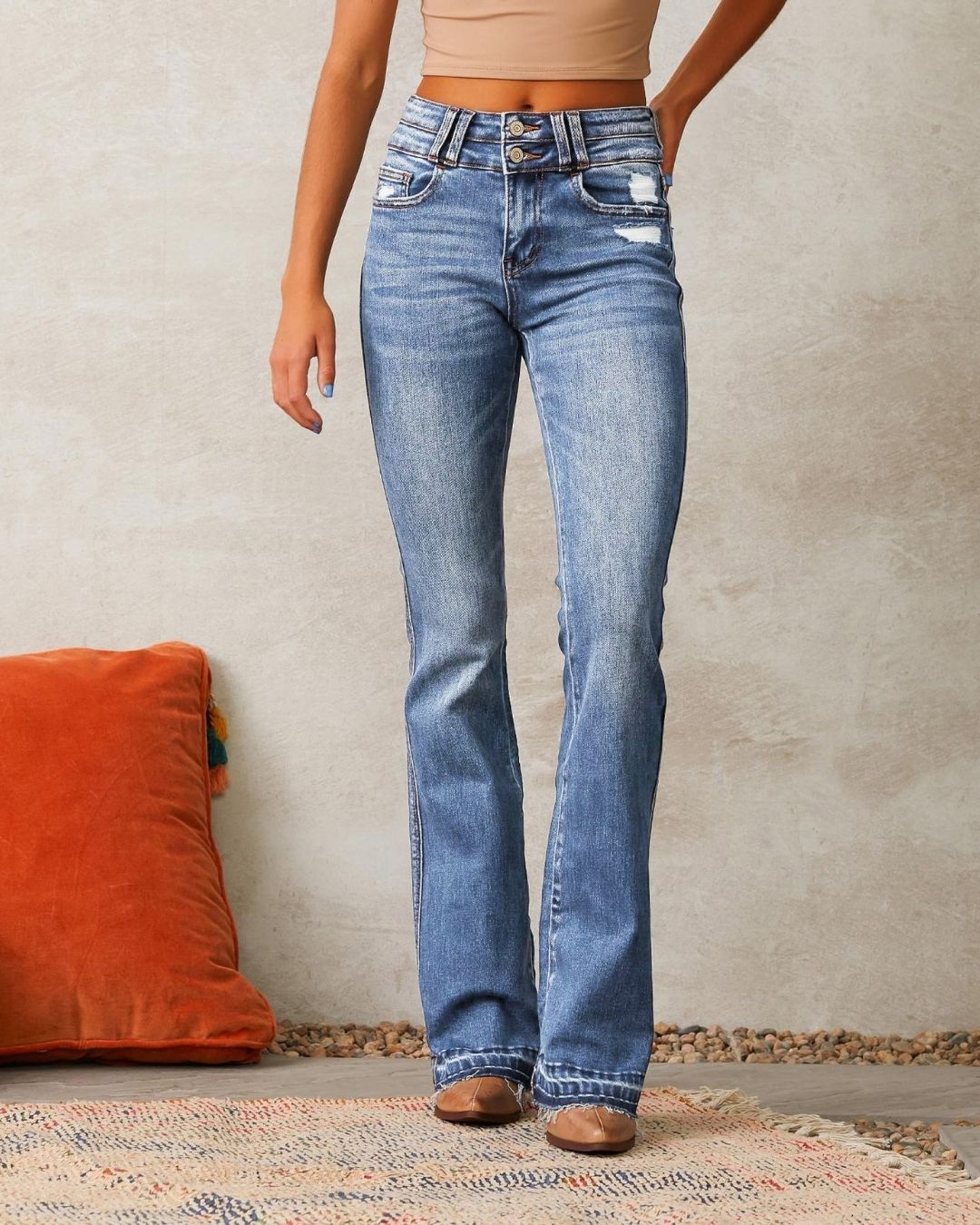Vyla™ Wash Dual Button Mid Waist Bootcut Jeans