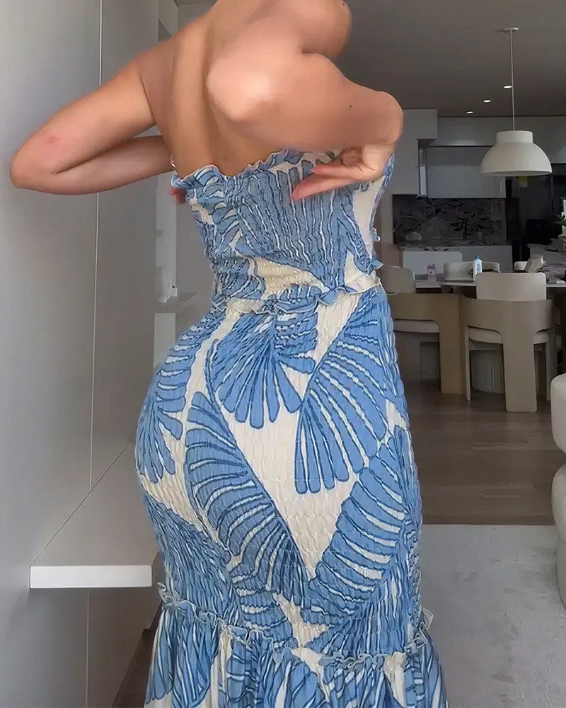 Vyla™ Tropical Print Halter Cutout Maxi Dress