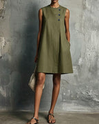 Vyla™ Commuter Round Neck Buttons Mini Dress