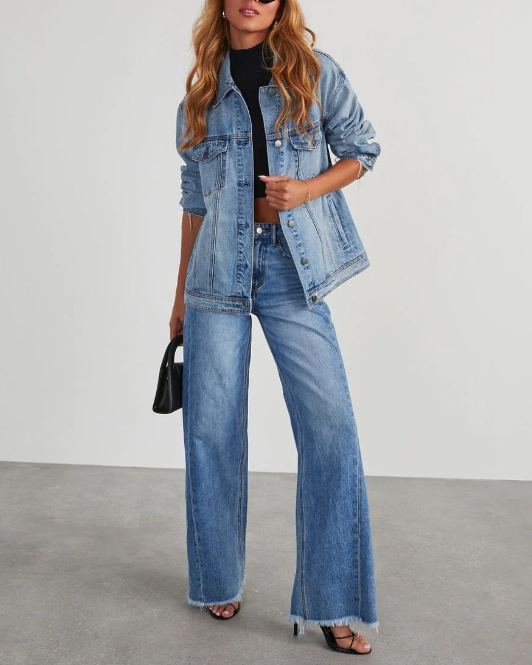 Vyla™ Loose Wide Leg Raw Hem Jeans