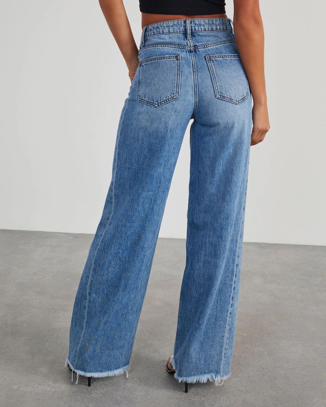 Vyla™ Loose Wide Leg Raw Hem Jeans