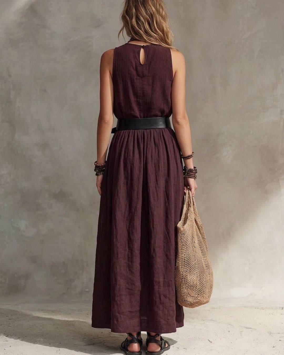 Vyla™ Casual Round Neck Sleeveless Flowy Maxi Dress