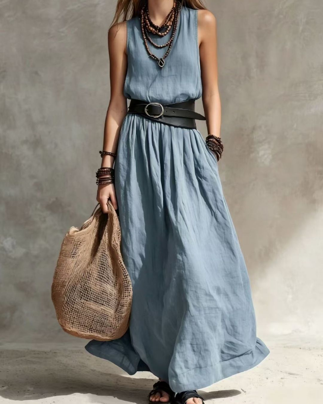 Vyla™ Casual Round Neck Sleeveless Flowy Maxi Dress