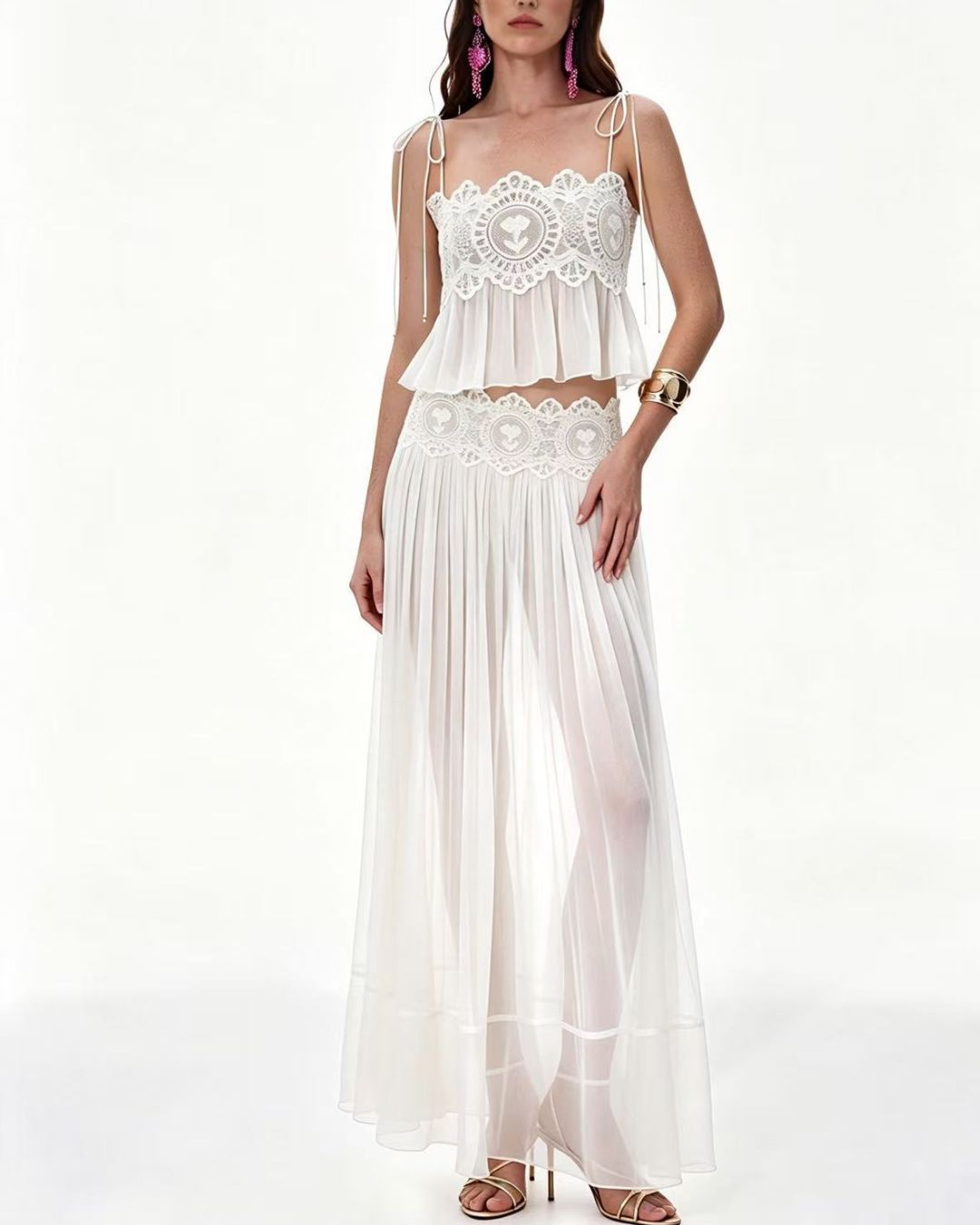 Vyla™ Slim Fit Ruffle Trim Open-Back Chiffon Set