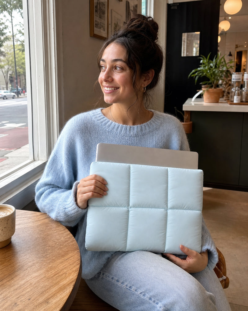 Vyla Cloud Laptop Sleeve