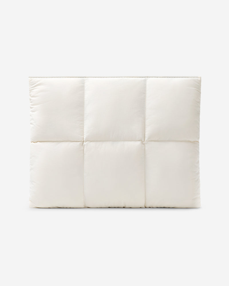Vyla Cloud Laptop Sleeve