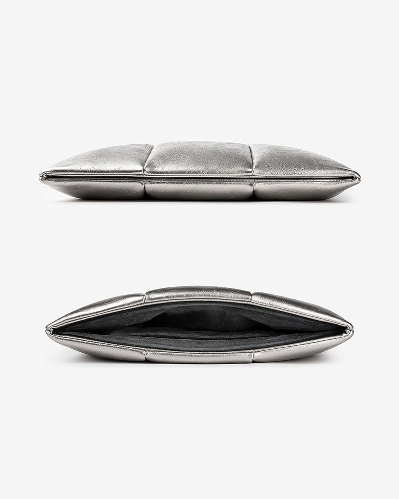 Vyla Cloud Laptop Sleeve