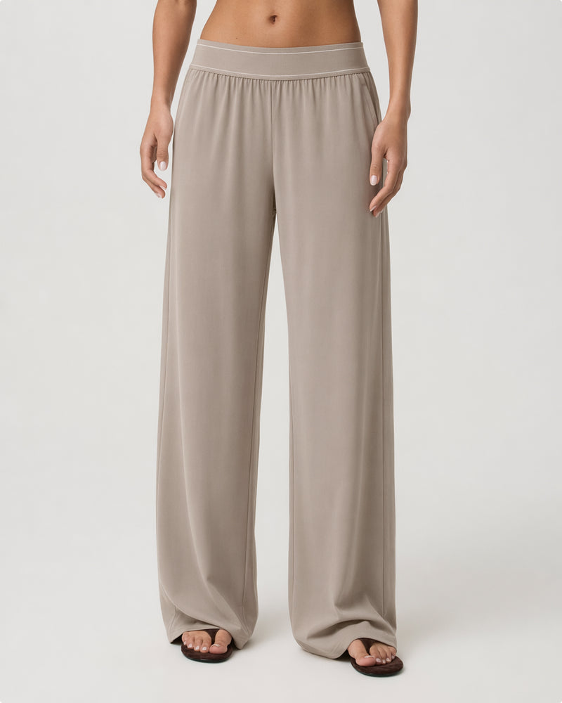 Vyla Delicate Lounge Flare Pant