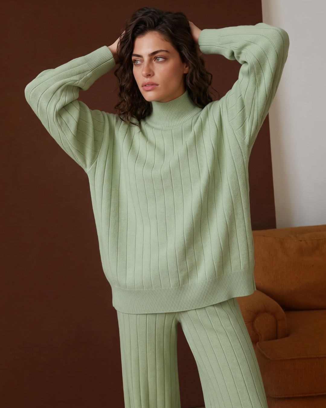 Vyla™ KIRA Knit Set